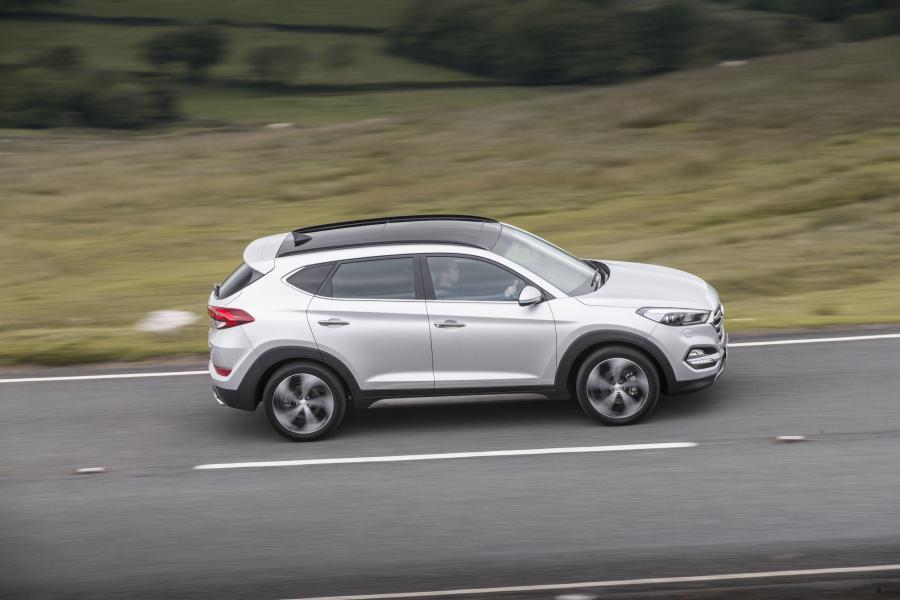  Hyundai Tucson 2015 года  (UK) (фото 14 из 20)
